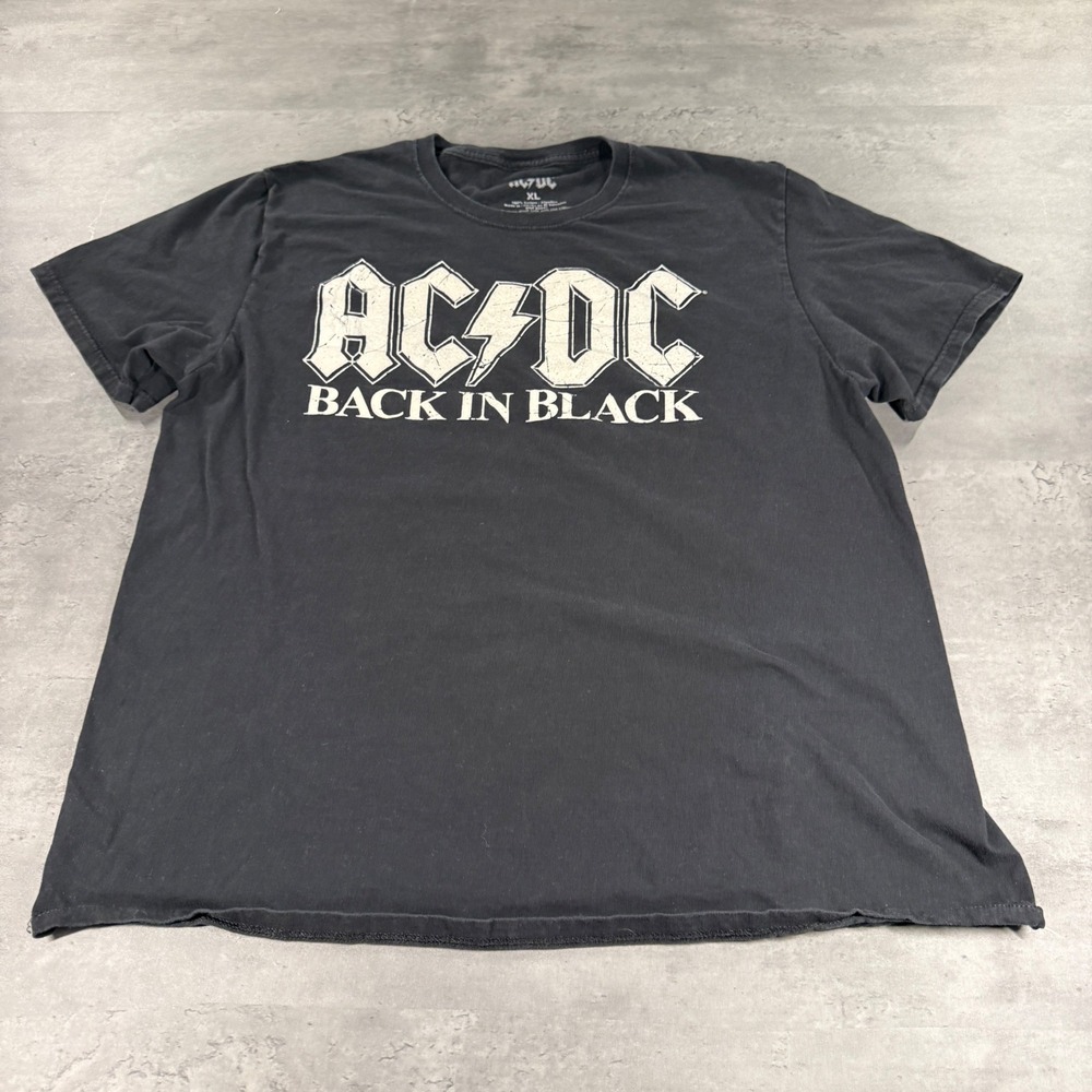 AC/DC T-Shirt Mens XL Fits Large Black Back In Black Graphic Rock Band Tee Faded